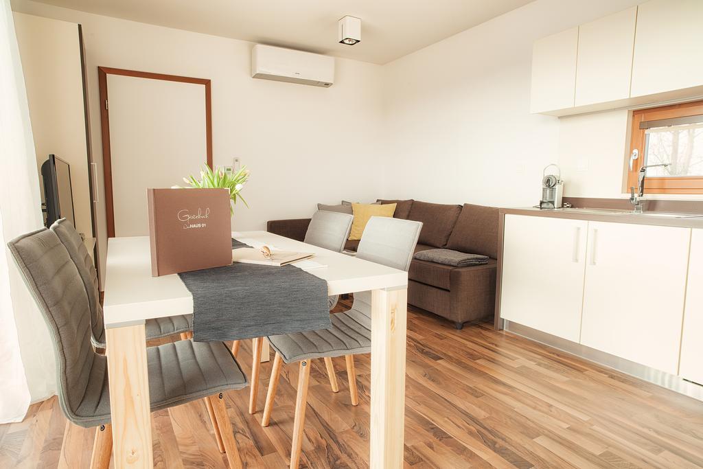 Weingarten-Resort Unterlamm Loipersdorf - Adults Only Стая снимка