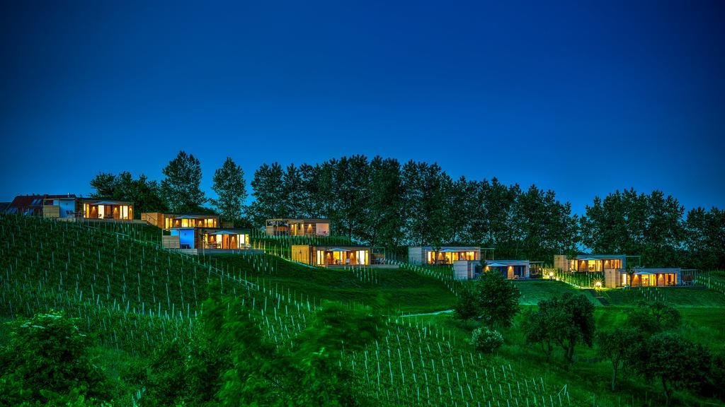 Weingarten-Resort Unterlamm Loipersdorf - Adults Only Екстериор снимка